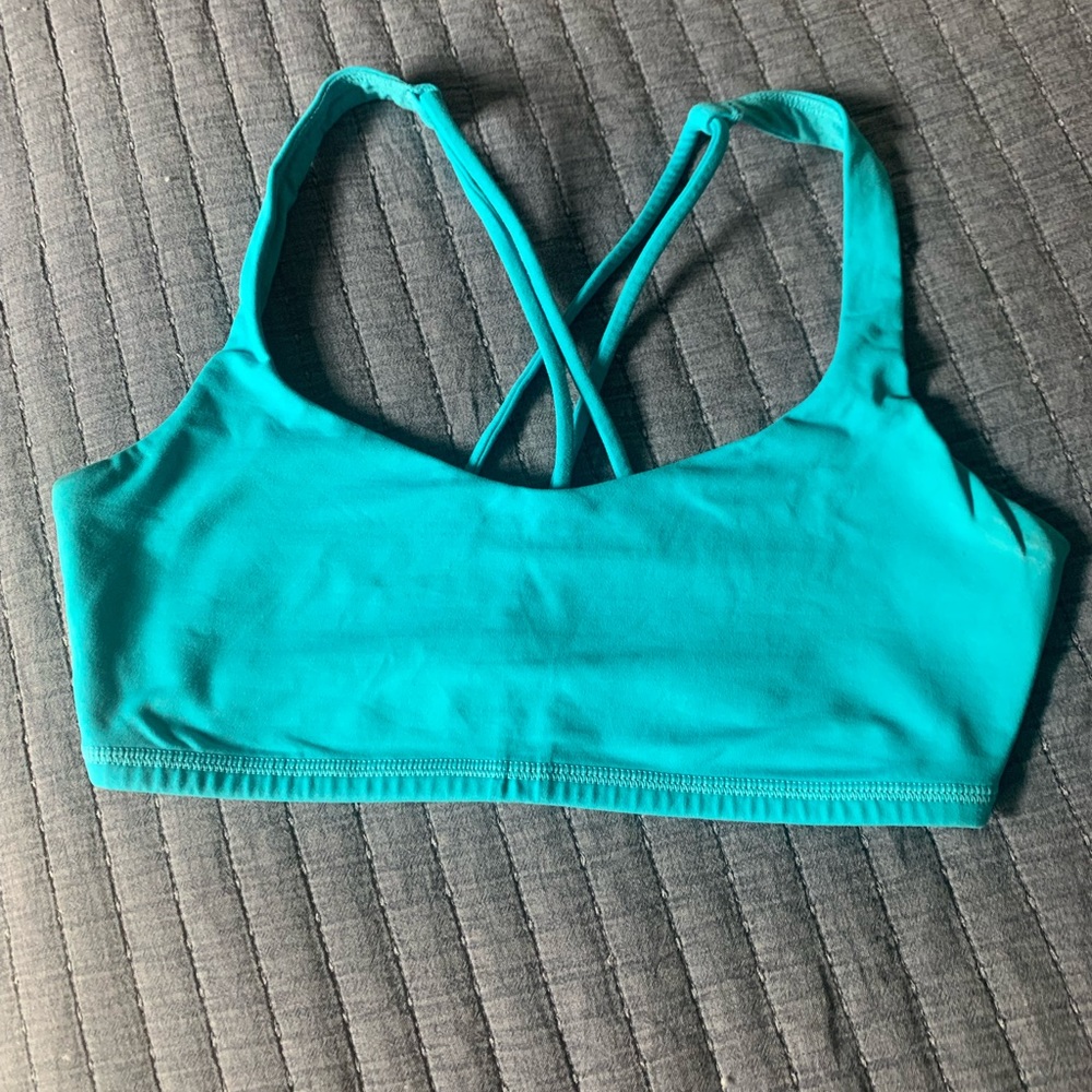 Lululemon free to be bra- aqua size 6